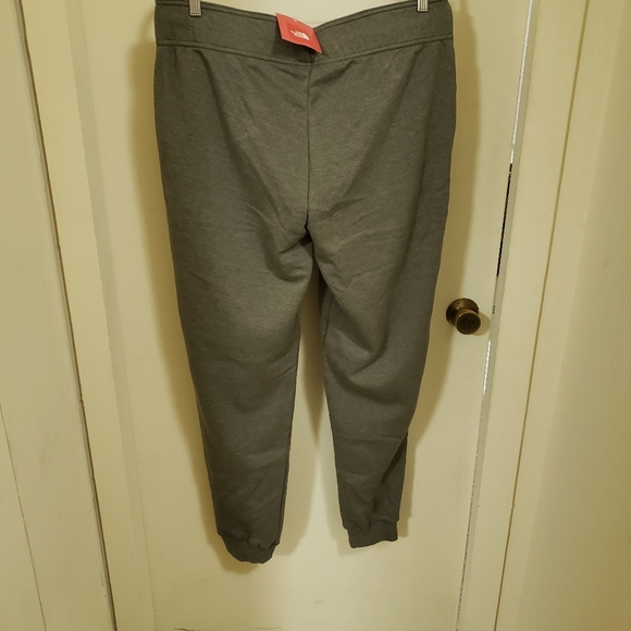 Women's north face Sweatpants - Picture 4 of 5
